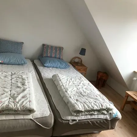 Smolfehuset I Сasa de vacaciones Marstal